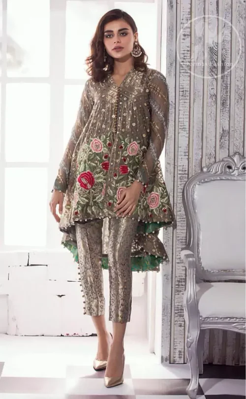 This classic dark gray peplum style back trail is meticulously highlighted with dull golden, gray, antique shaded kora, dabka, tilla,