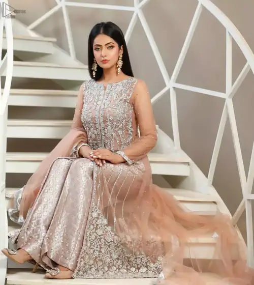 With pure fabric heavily embroidered with zardozi and the perfect blend of traditional flamboyance and modern elegance in design, you