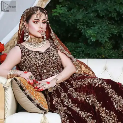 A dress so elegant would be your best choice for Nikkah or Walima ceremony. Maroon Velvet Lehenga Blouse and Copper