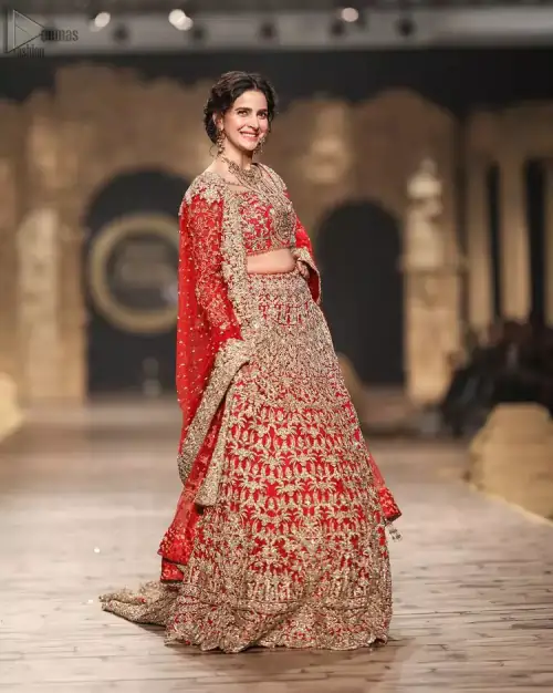 Red Lehenga Blouse – Dupatta