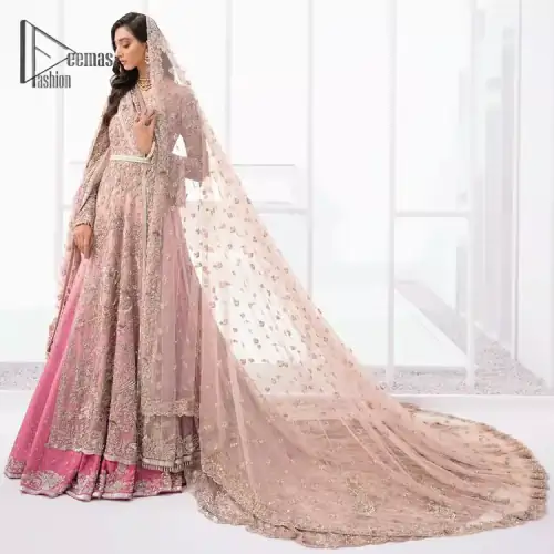 There is nothing more magical than wearing pink colour on your Walima. Our pink side slit open maxi is handsomely