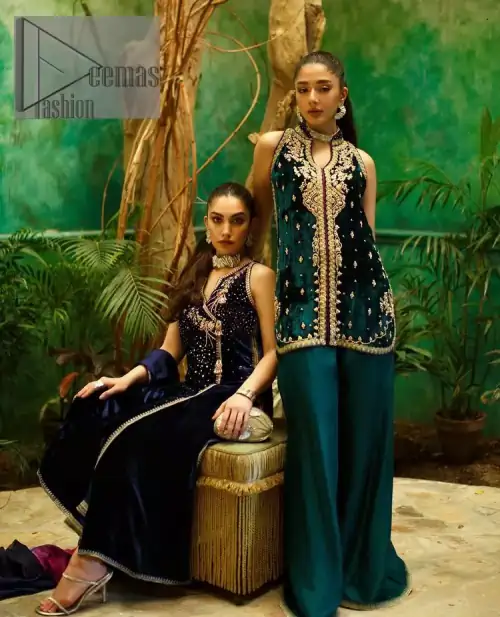 No matter the time and occasion, a pop of blue will always bring you in the bright light. This teal