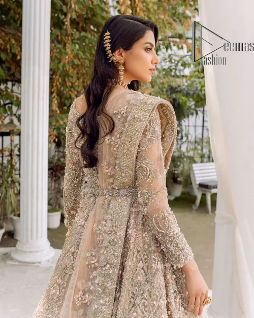 Begin your new life by wearing a dreamy nikah outfit of deemasFashion. Introduce this nikkah outfit with a light fawn