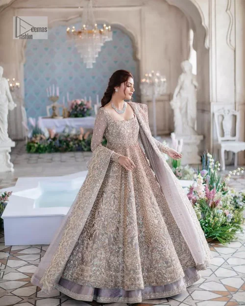 She wears a lilac colour as her wedding dress and looked stunning on her Nikah day. DeemasFashion presents this outfit