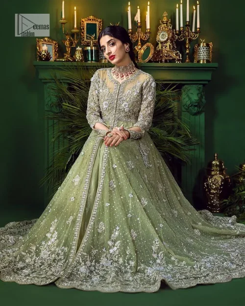 Experience the joy of a wedding in dreamy ensembles. Bringing old-world charm into your festive ensembles, it is a front