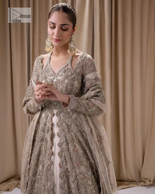 Make a statement with a light fawn article on your nikah day! DeemasFashion presents the light fawn heavy maxi which