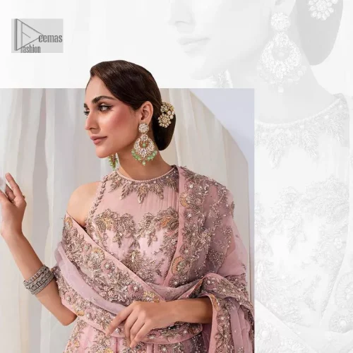 Matching embellishments are here to stay. The attractive tea pink nikah article is a stunning attire adorned with tilla, dabka,
