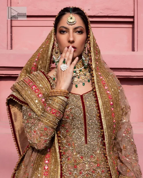 Create a look that’s for you with just one twist of this reception wear. A soft brown short shirt heavily