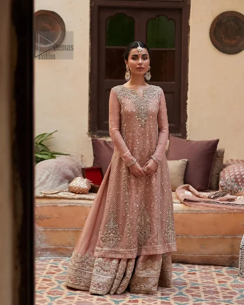 Elevate your Nikah ceremony with this enchanting dress, an embodiment of love and devotion.