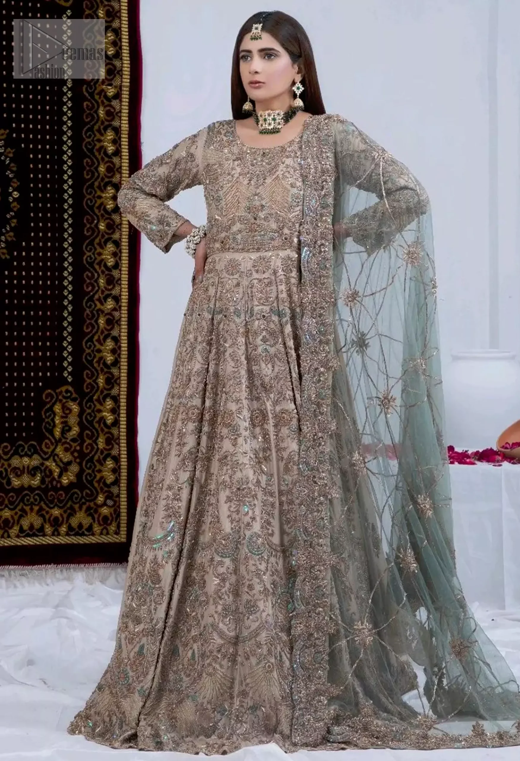 Step into a world of understated elegance with the Beige Maxi Mint Green Dupatta, a divine choice for your Nikah.