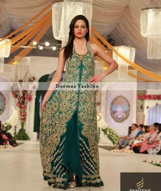 Bottle green dress for wedding cheap pakistani